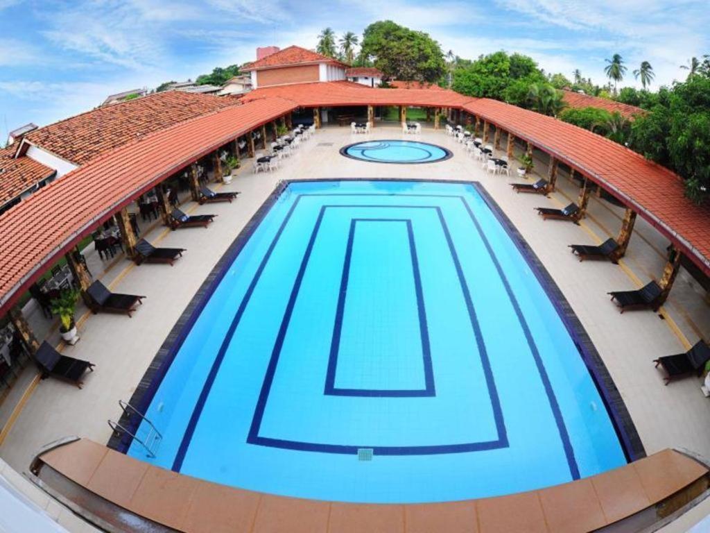 Full Moon Garden Hotel Negombo Exteriér fotografie
